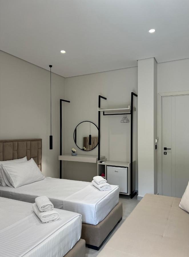 Astoria Rooms Sarandë Exterior foto