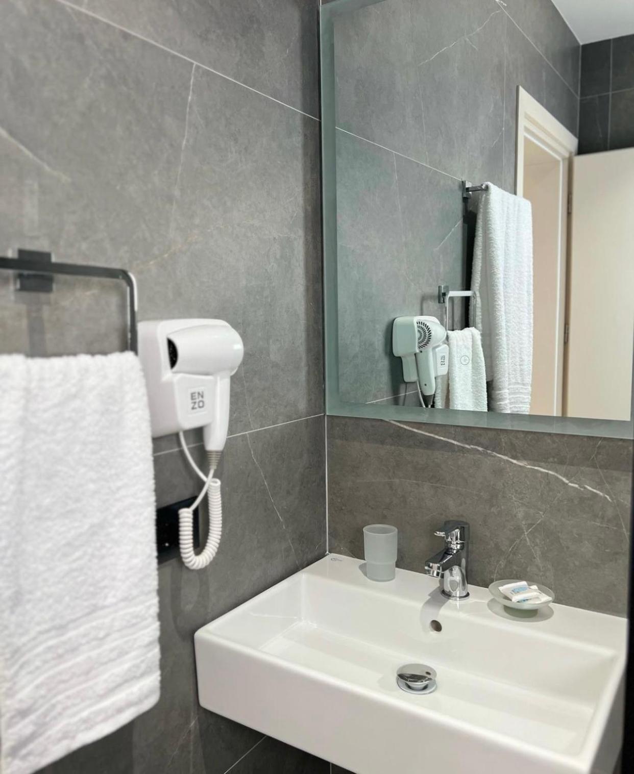Astoria Rooms Sarandë Exterior foto
